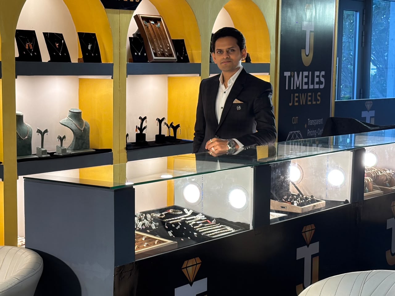 Shreyans Jain - Timeles Jewels founder